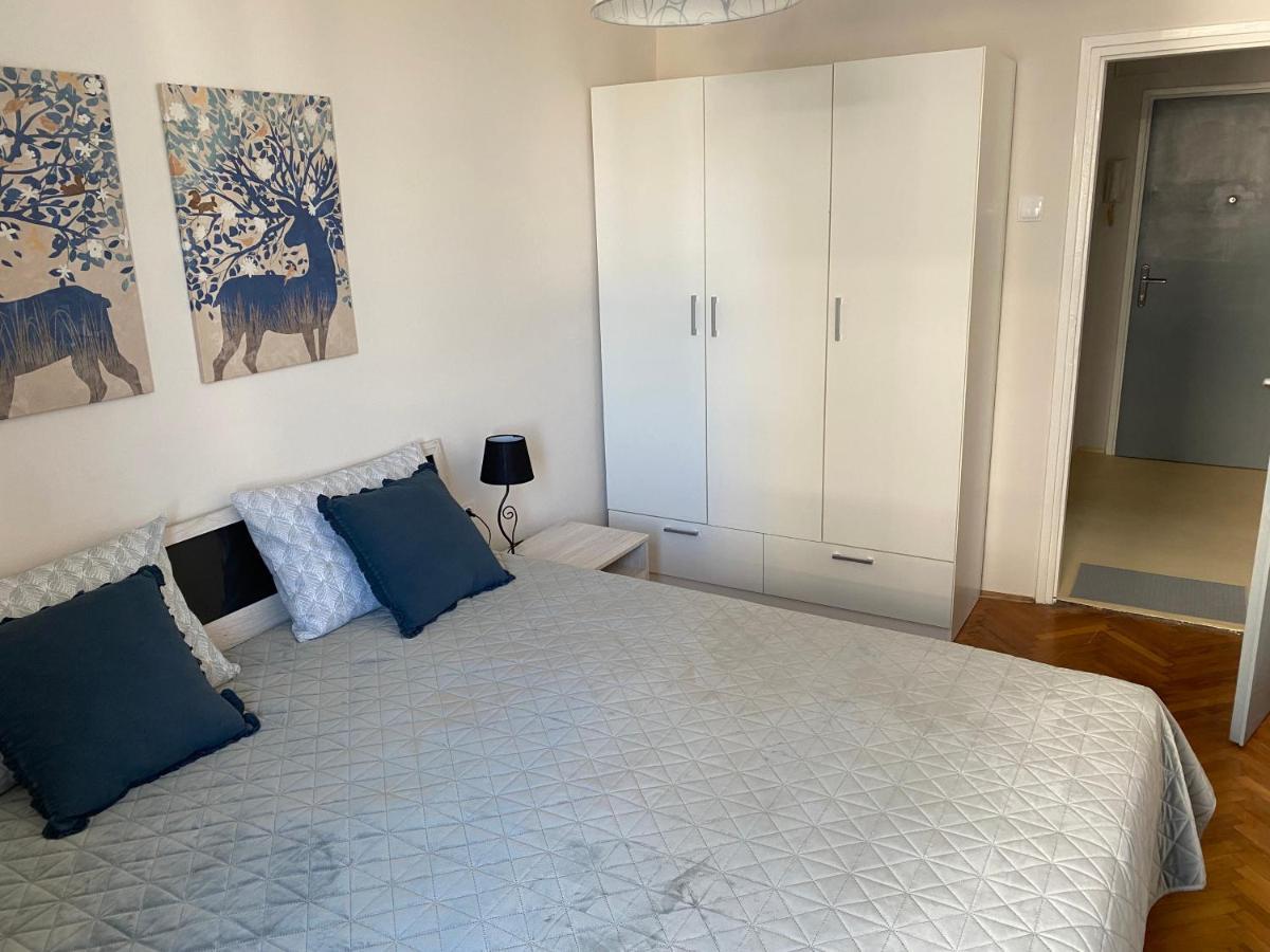 Apartman Colapis- Self Check In, Free Parking, Premium Location! Karlovac Buitenkant foto