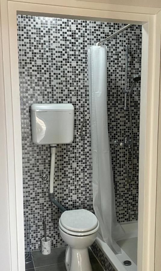 Apartman Colapis- Self Check In, Free Parking, Premium Location! Karlovac Buitenkant foto