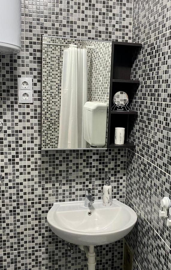 Apartman Colapis- Self Check In, Free Parking, Premium Location! Karlovac Buitenkant foto